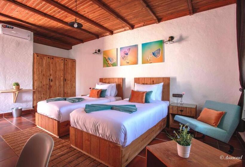 Четырехместный Номер Стандарт, Room In Bungalow   Bungalow Double 17   El Cortijo Chefchaeun Hotel Spa
