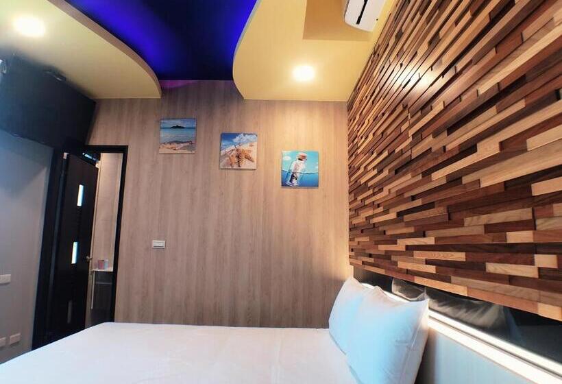 اتاق استاندارد با بالکن, Xingqing Seaview Homestay