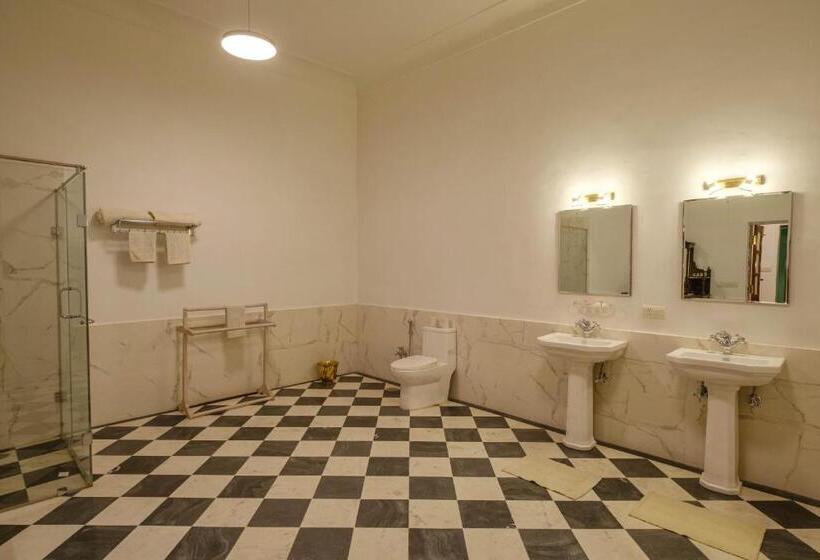 חדר דלוקס, Rajmahal Palace By Kanota Hotels Near Bisalpur Dam