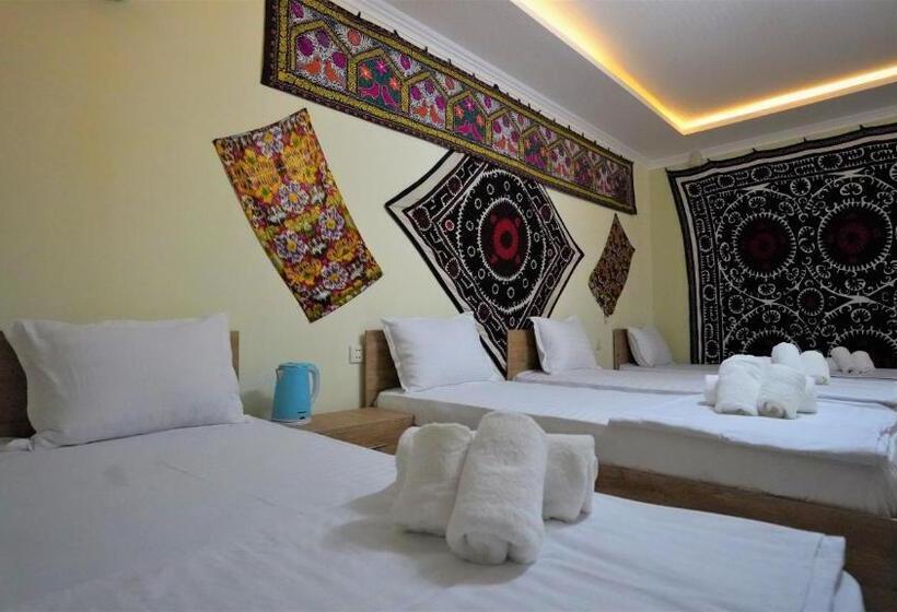 Deluxe Neljän Hengen Huone, Samarkand сity Guest House