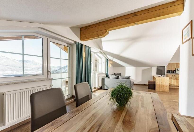 带1个卧室的豪华公寓, Appartements Landhaus Hubertus Wellness & Breakfast