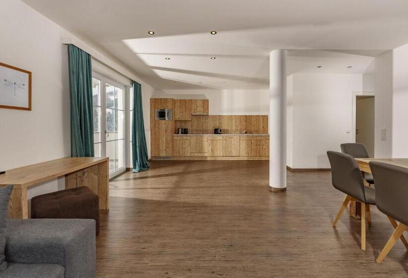 带1个卧室的高级公寓, Appartements Landhaus Hubertus Wellness & Breakfast