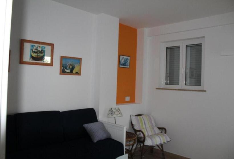 패밀리 룸, Agenzia Isotur Villa Olimpia