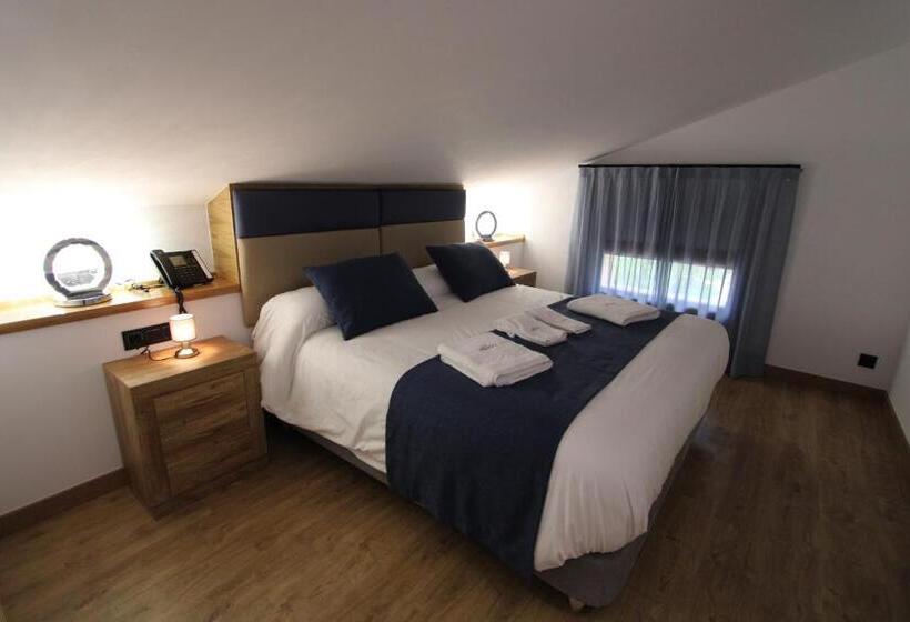 جناح جونيور مزوَّد بجاكوزي, Mirador De Aledo