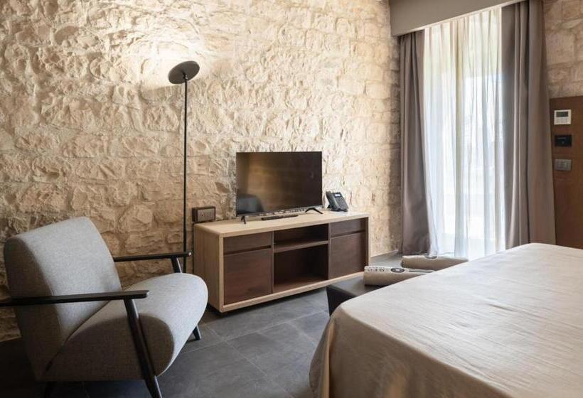 スーペリアールーム, Pietra D'acqua Resort & Spa By Geocharme