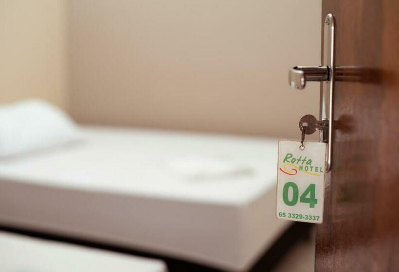 غرفة قياسية ثلاثية, Rotta