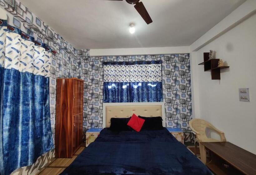 اتاق اکونومی, Breathe Inn