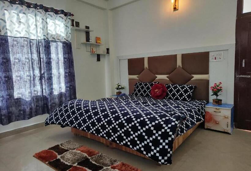 Economy Triple Room, Breathe Inn