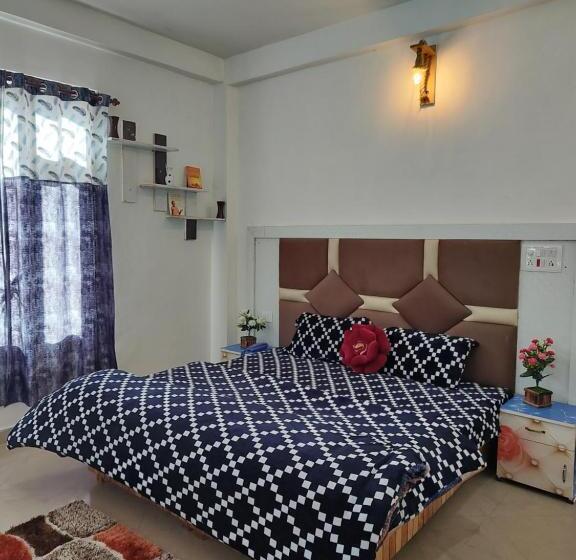 Economy Triple Room, Breathe Inn