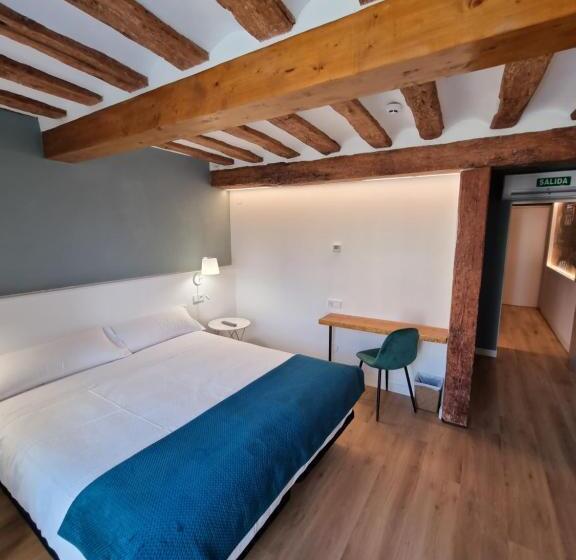 디럭스 룸, Hostal La Rúa