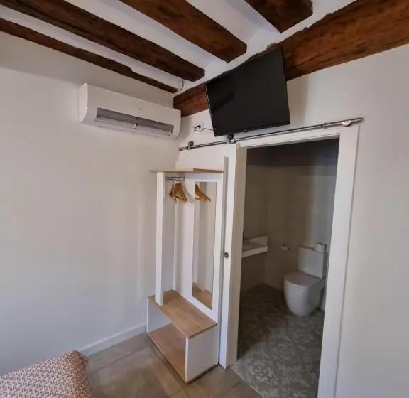 اتاق لوکس یک تخته, Hostal La Rúa