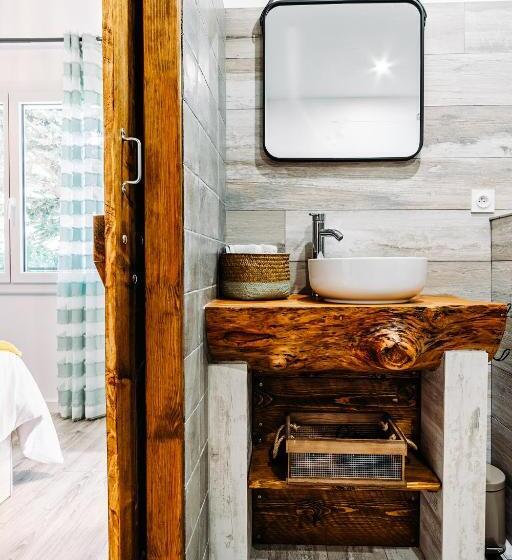 Standart Oda, La Maison Fratelli