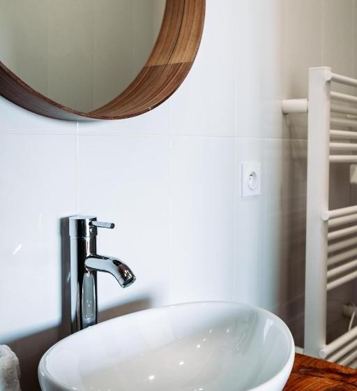 Deniz Manzaralı Balkonlu Standart Oda, La Maison Fratelli