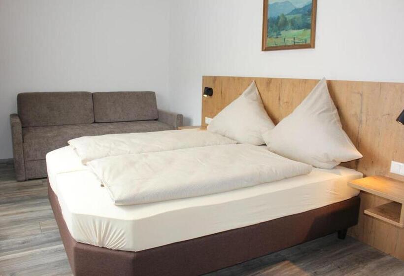 패밀리 룸, Mesnerwirt