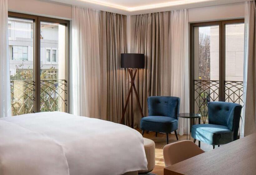 اتاق پرمیوم, Radisson Collection Hotel, Magdalena Plaza Sevilla