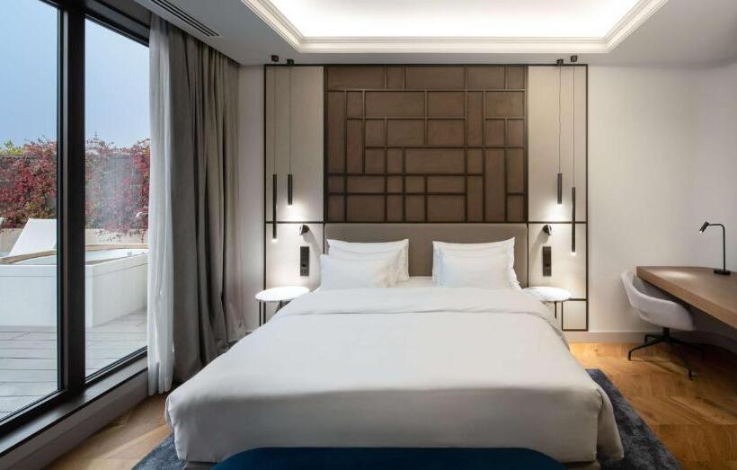 Premium room with terrace, Radisson Collection Hotel, Magdalena Plaza Sevilla