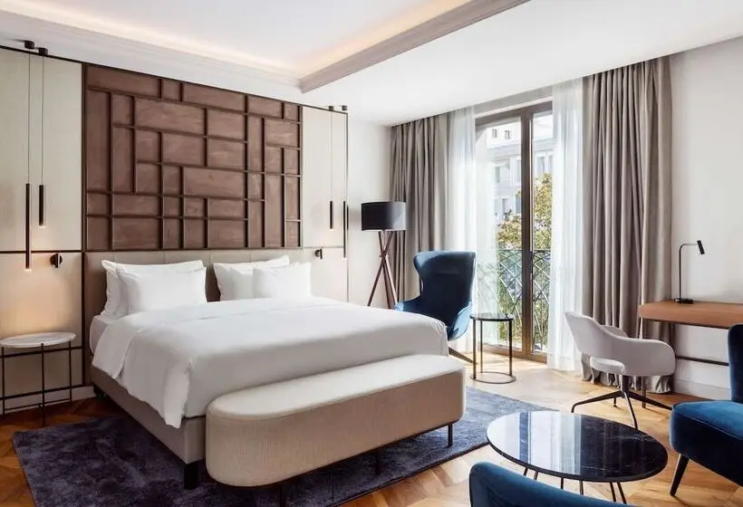 Juniorsviitti, Radisson Collection Hotel, Magdalena Plaza Sevilla