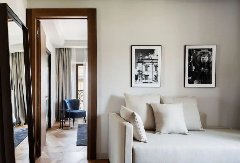 Sviitti, Radisson Collection Hotel, Magdalena Plaza Sevilla