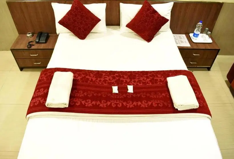 デラックスルーム, Sai Sharan Stay Inn Near Midc Turbhe, Navi Mumbai
