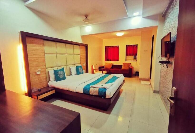 سوییت, Sai Sharan Stay Inn Near Midc Turbhe, Navi Mumbai