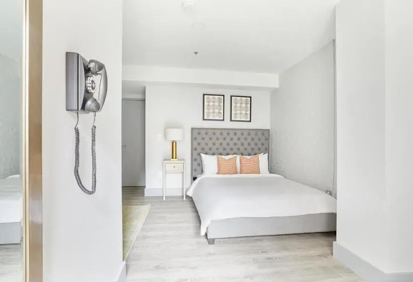 Standard-studio, The King Street House By Kasa