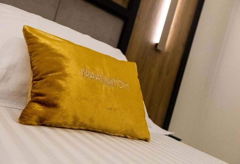 חדר סטנדרט לשלושה, Kraal Hotel Vlore