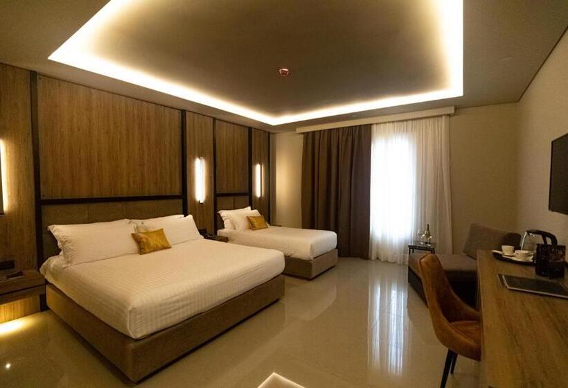 חדר סטנדרט לשלושה, Kraal Hotel Vlore