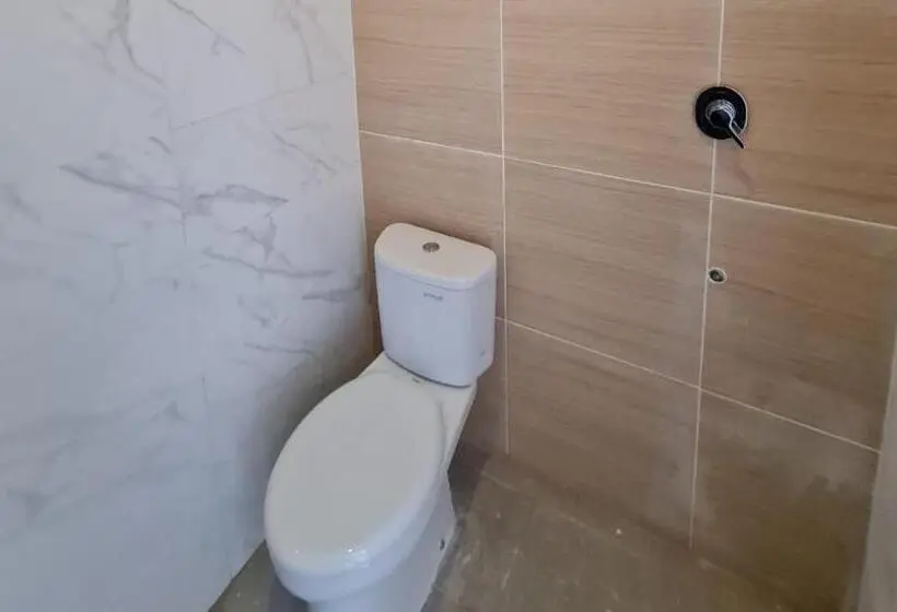 سوییت, Krisan Guest House Syariah Banjarbaru Mitra Reddoorz