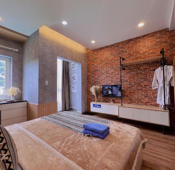 اتاق استاندارد با تخت بزرگ, Mis Hostel Cần Thơ