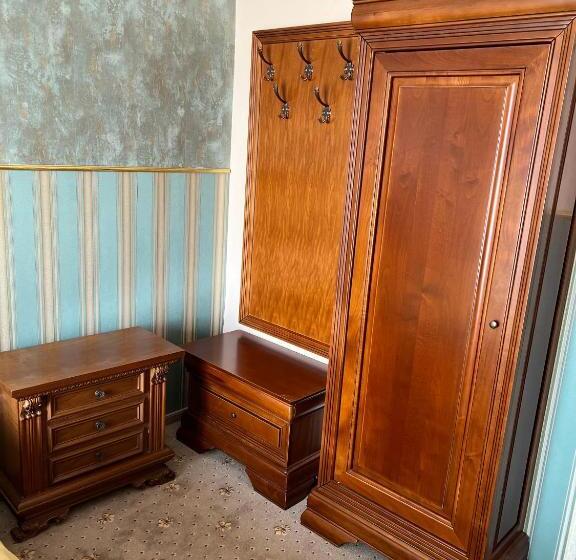 デラックスルーム, Pensiunea Baroc