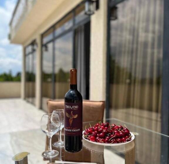 آپارتمان 1 خوابه با بالکن, Rustaveli