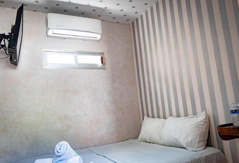 디럭스 룸, Seyba Bakalar