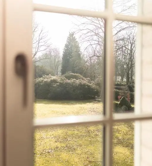 庭の見えるシングルルーム, Villa Monceau Louvain La Neuve