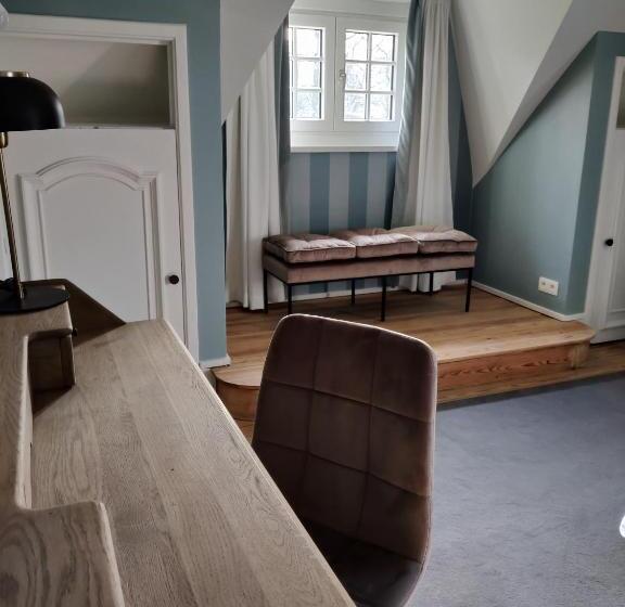 デラックスルーム, Villa Monceau Louvain La Neuve