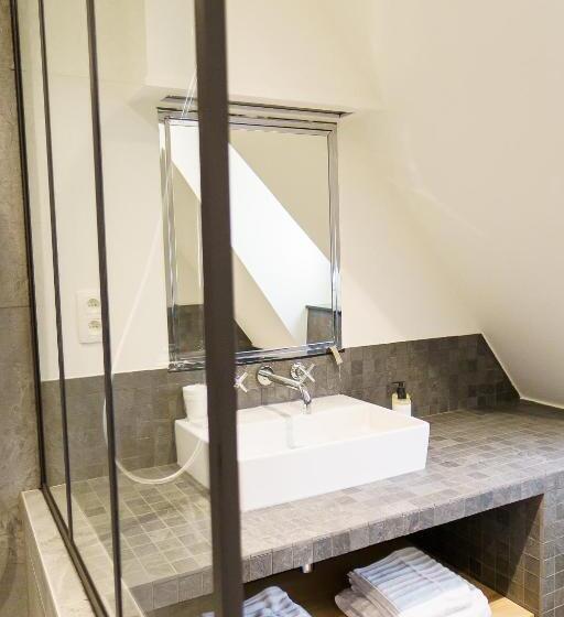 デラックスルーム, Villa Monceau Louvain La Neuve