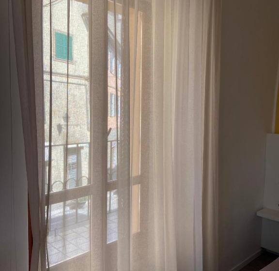 Номер Deluxe с Балконом, Affittacamere Le Grotte Le Grotte Rooms & Apartments