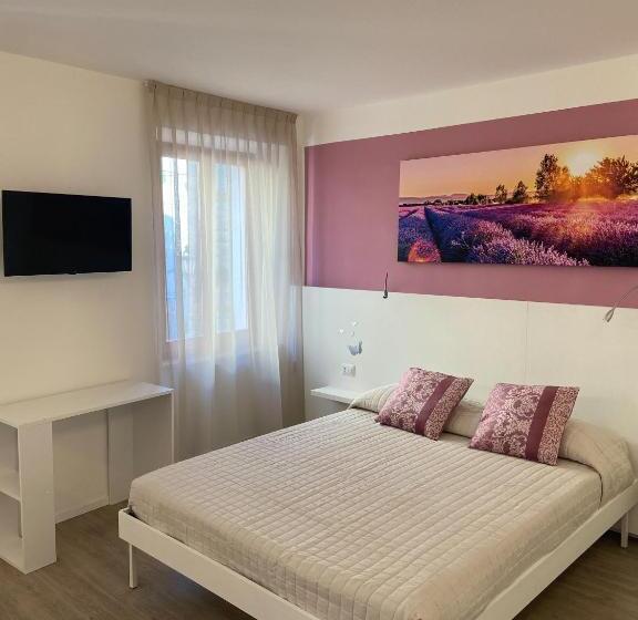 Семейный Номер Deluxe, Affittacamere Le Grotte Le Grotte Rooms & Apartments