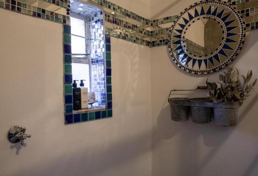 غرفة قياسية, Ebonymoon Guest House