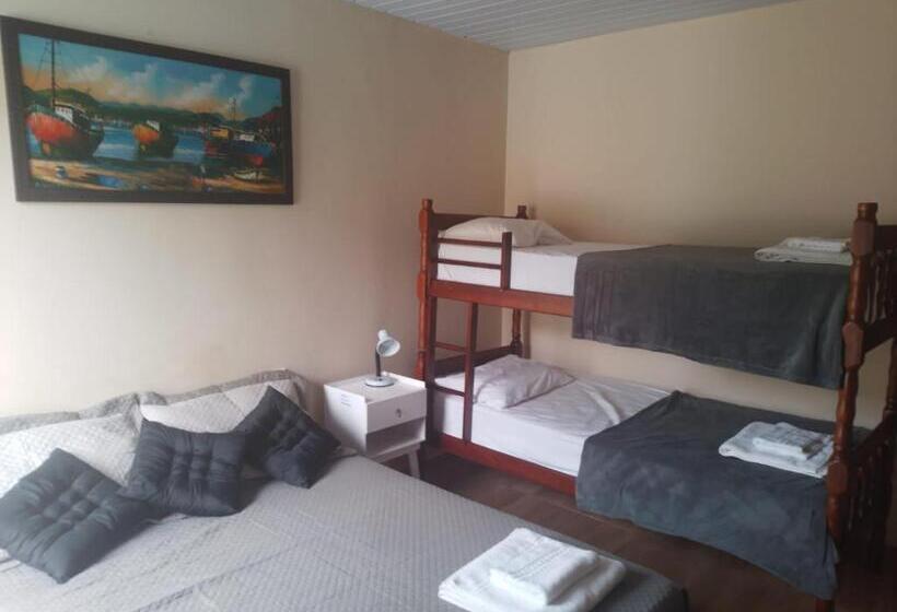 Standaard Vierpersoonskamer, Pousada Paraíso Do Peró