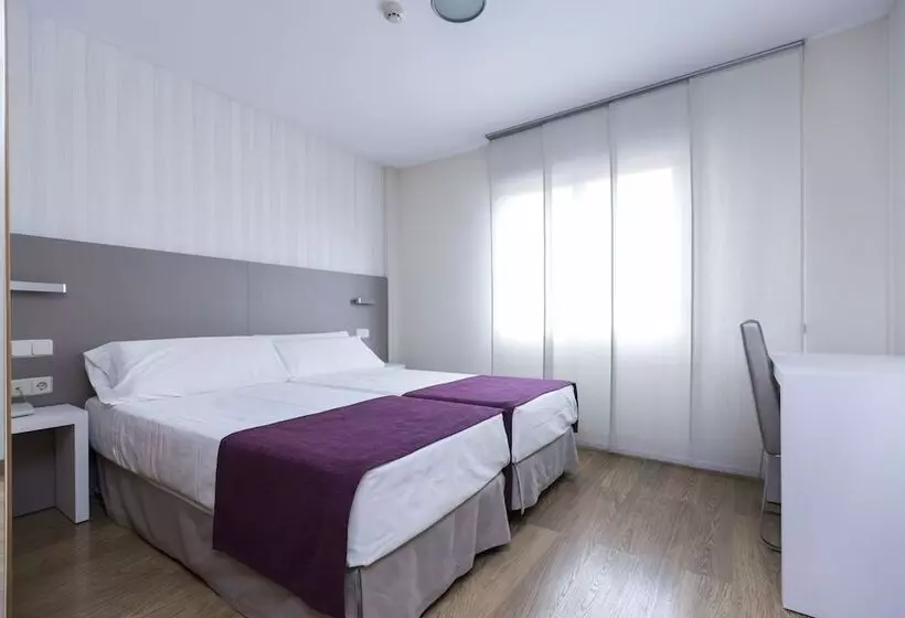 اتاق استاندارد, Di Carlo Hotels Madrid