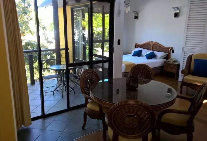 استودیوی لوکس, Dreamcatcher Beach Side Apartments
