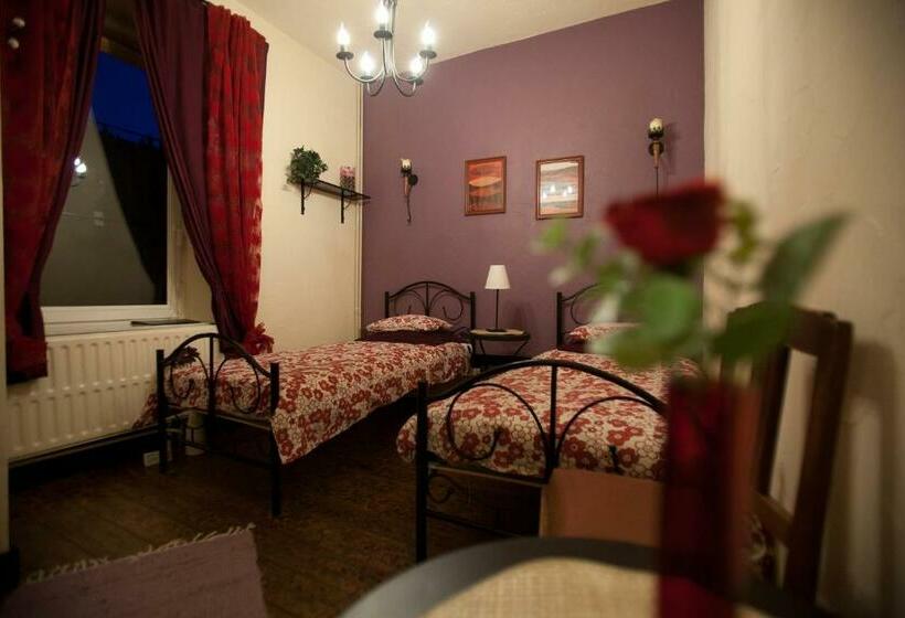 غرفة أساسية, B&b Restaurant Porte De La Lienne