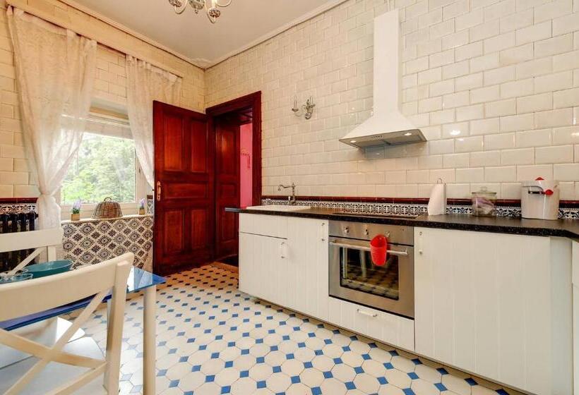 דירת חדר נוף לגינה, B&b Villa Belle Epoque