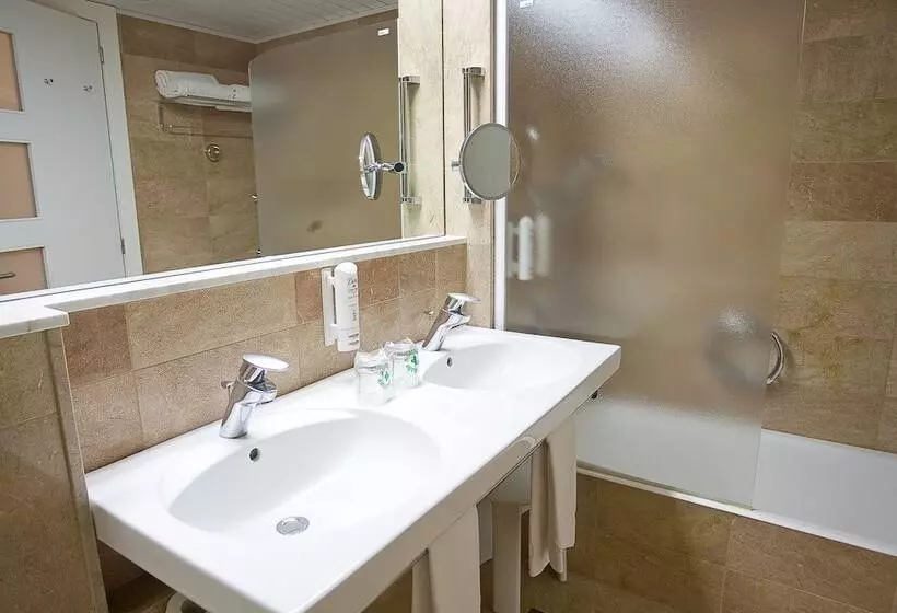 اتاق استاندارد, Clipper & Villas