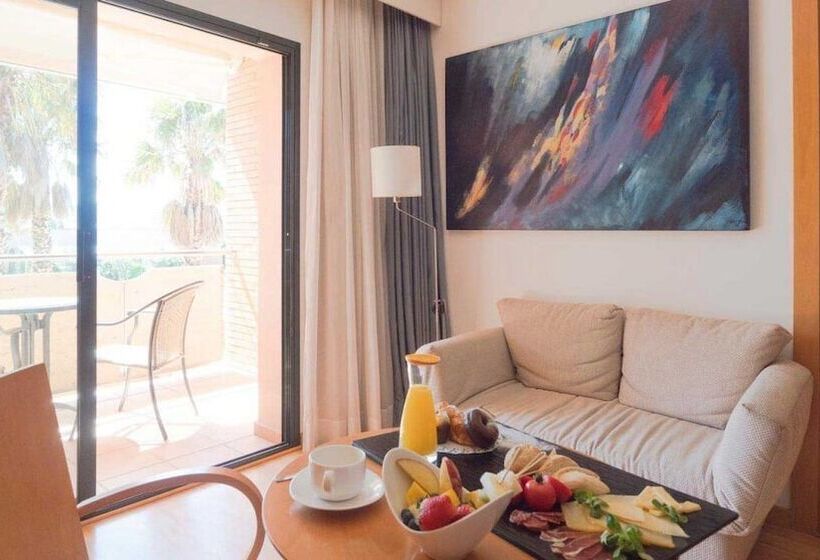 스탠다드 트리플 룸, Clipper & Villas