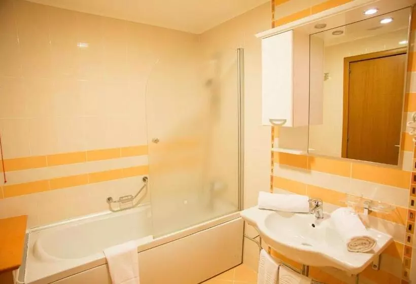 آپارتمان 1 خوابه با بالکن, Emerald Beach Resort & Spa