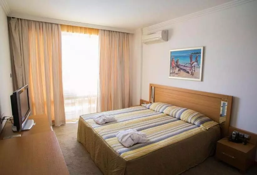 آپارتمان 1 خوابه با بالکن, Emerald Beach Resort & Spa