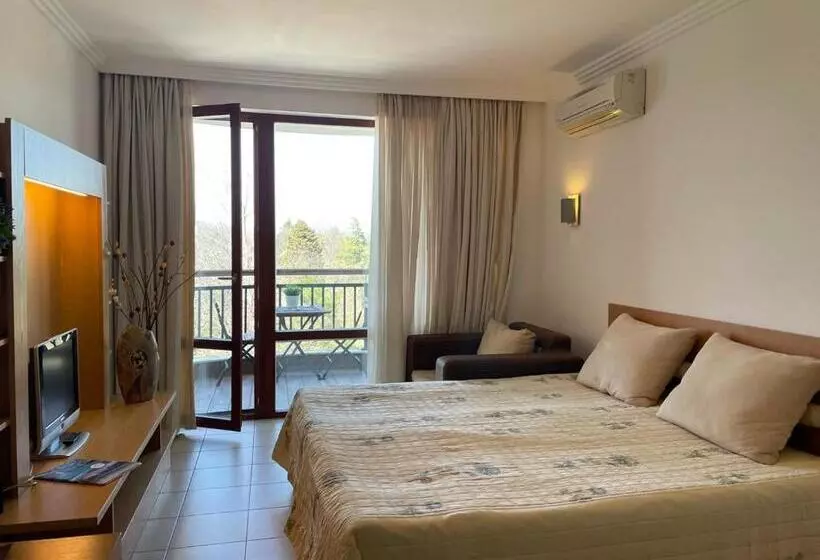استودیو استاندارد با بالکن, Emerald Beach Resort & Spa