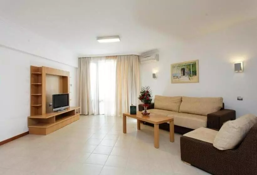 آپارتمان 2 خوابه با بالکن, Emerald Beach Resort & Spa