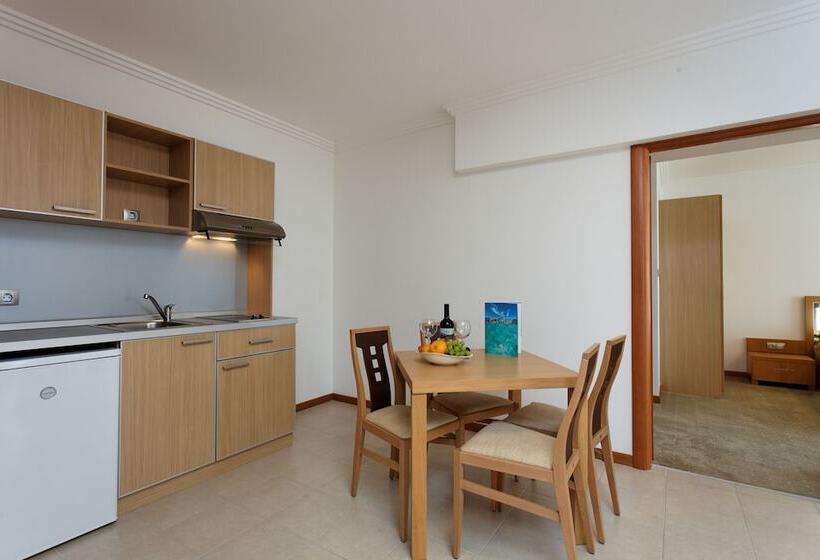 סטודיו סטנדרט עם מרפסת, Emerald Beach Resort & Spa